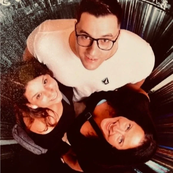 Hello 😊 - Picture 1 of 1